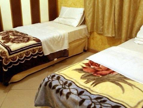 Anwar Loualouat Al Rawdah Hotel